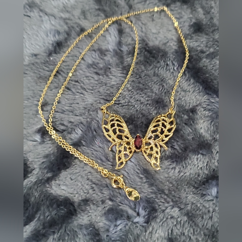 Lindenwold Vintage Garnet Fillagree Butterfly Necklace